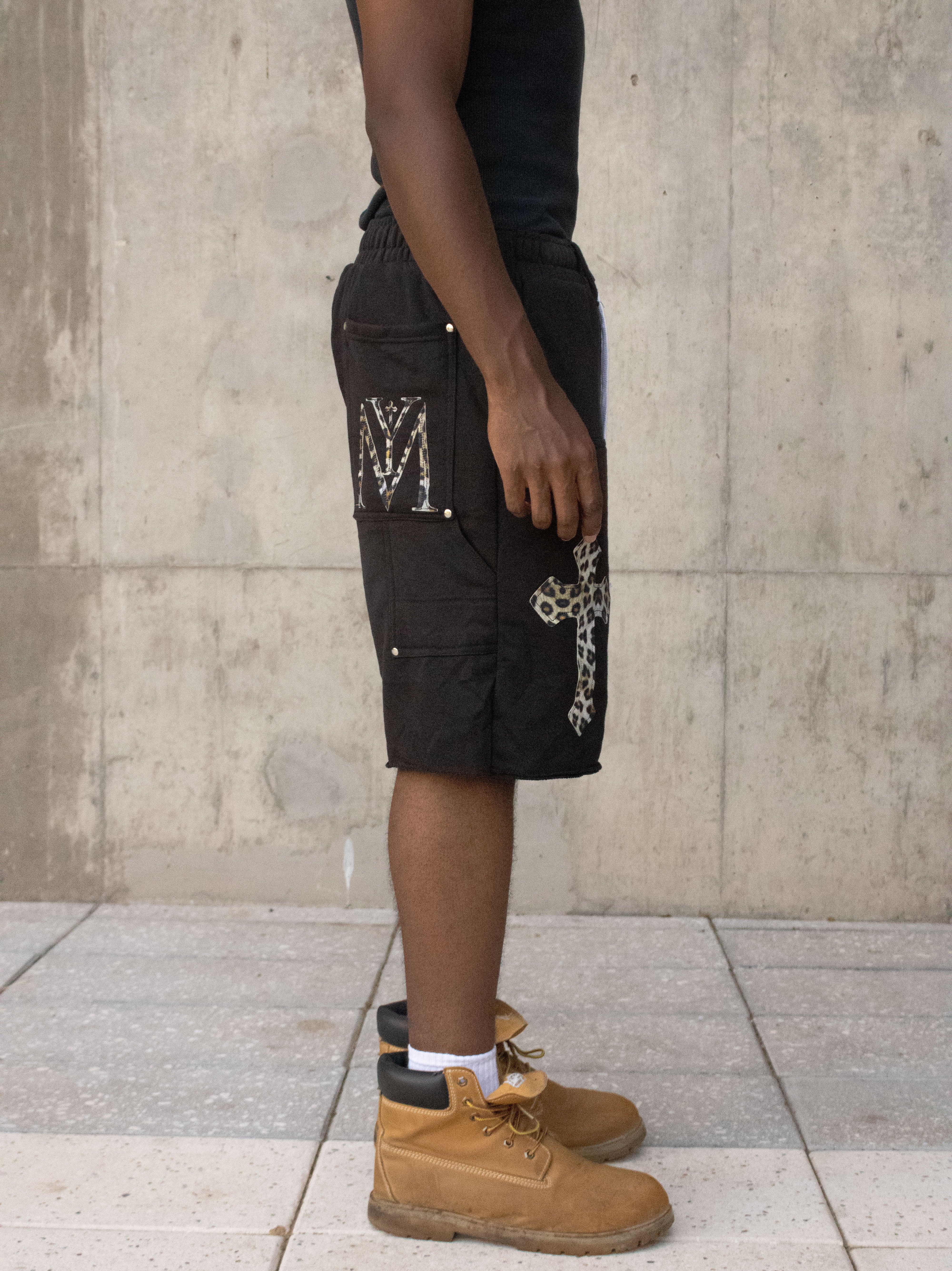 DOUBLE KNEE BAGGY CROSS SHORTS